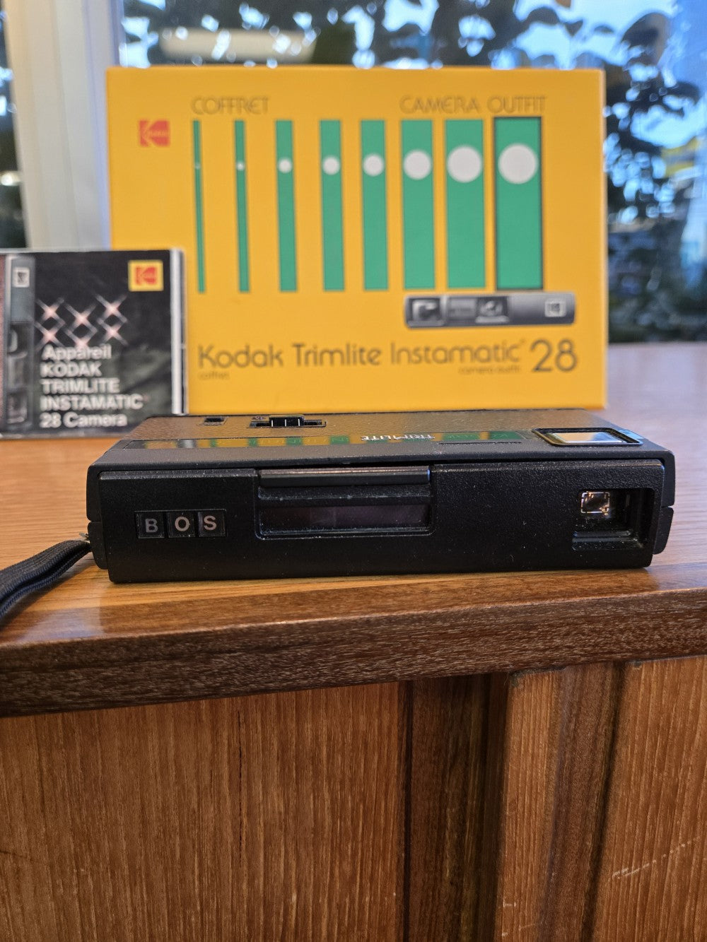 Kodak Trimlite Instamatic 28 Camera|10601