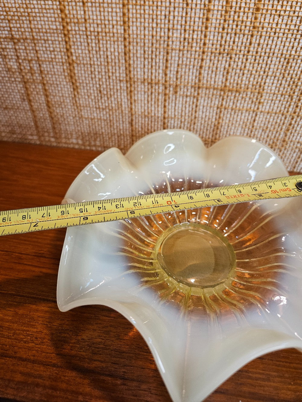 Vaseline/Uranium Glass Ruffled Plate|12639