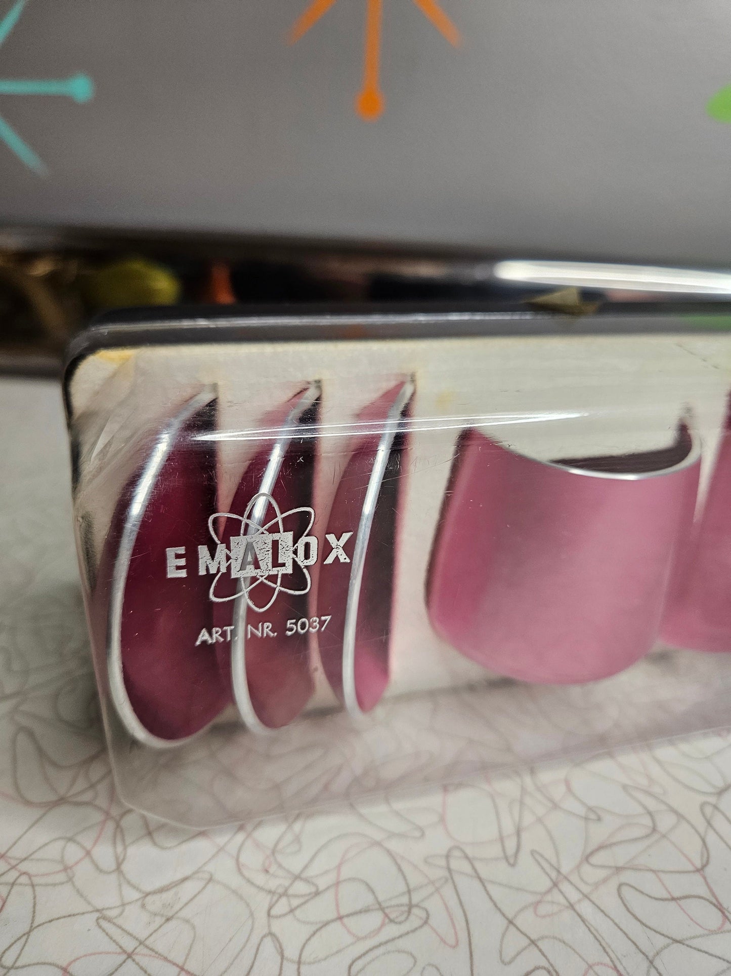 Vintage Emalox of Norway Pink Enamel Aluminum Salt Cellars, Original Package, Mid-Century Norwegian Vintage 1960s