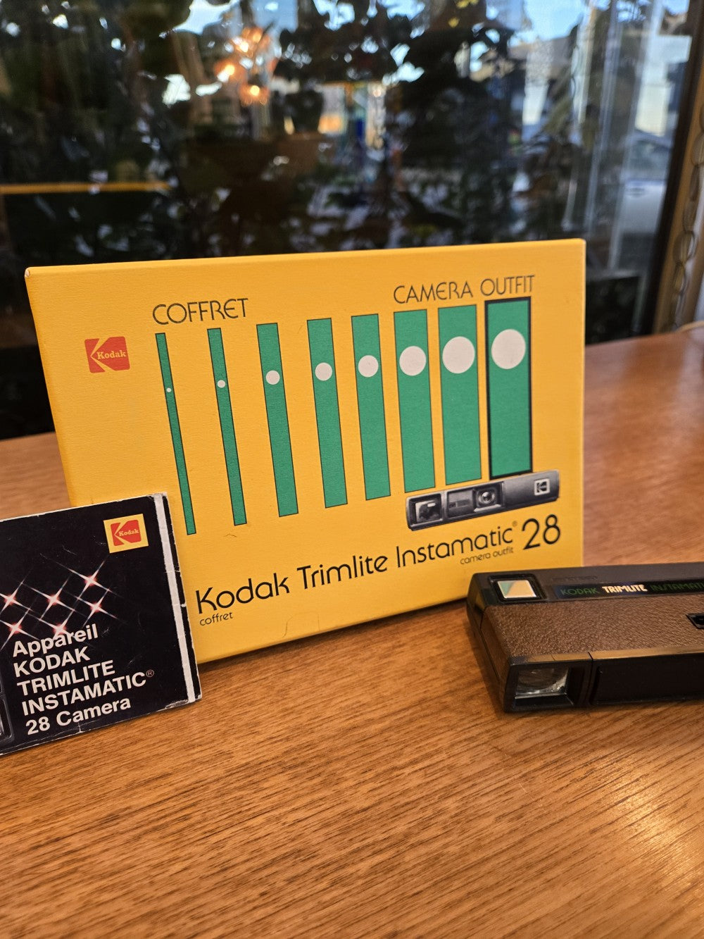 Kodak Trimlite Instamatic 28 Camera|10600