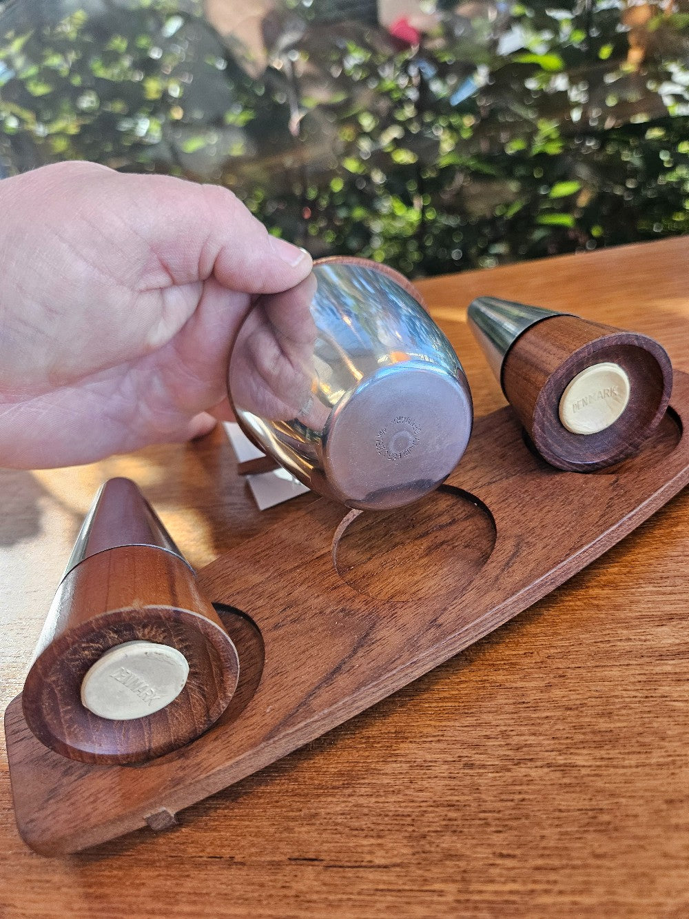 TEAK S&P, and middle condiment dish with spoon|10213