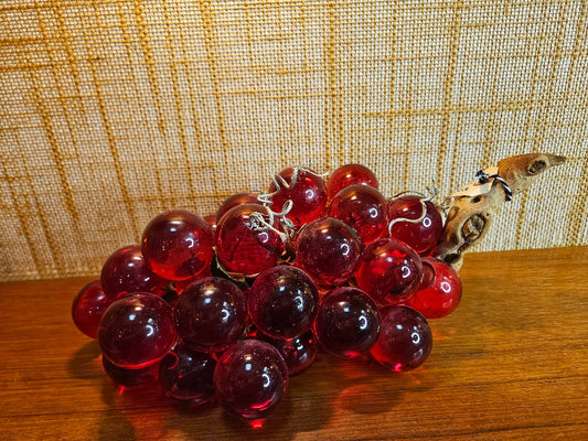 Large Bunch of Dark Red Lucite Grapes on Driftwood Stem|12807