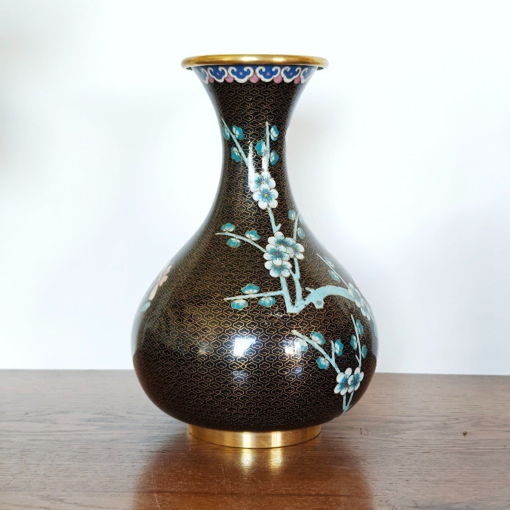 Large black cloisonné vase with flowers|13712