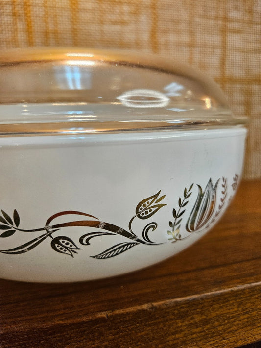 Pyrex Golden Tulip Casserole|12600