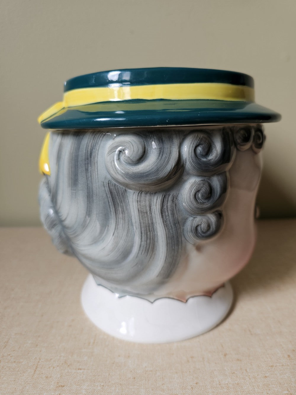 PY Japan Lady in Hat Cookie Jar|12721