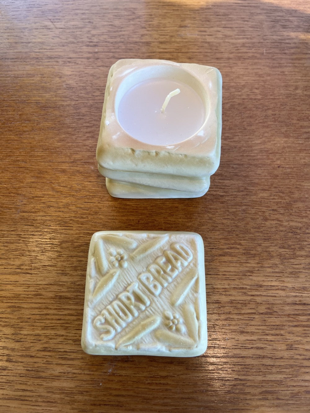 Holt Howard Shortbread Candle|10687