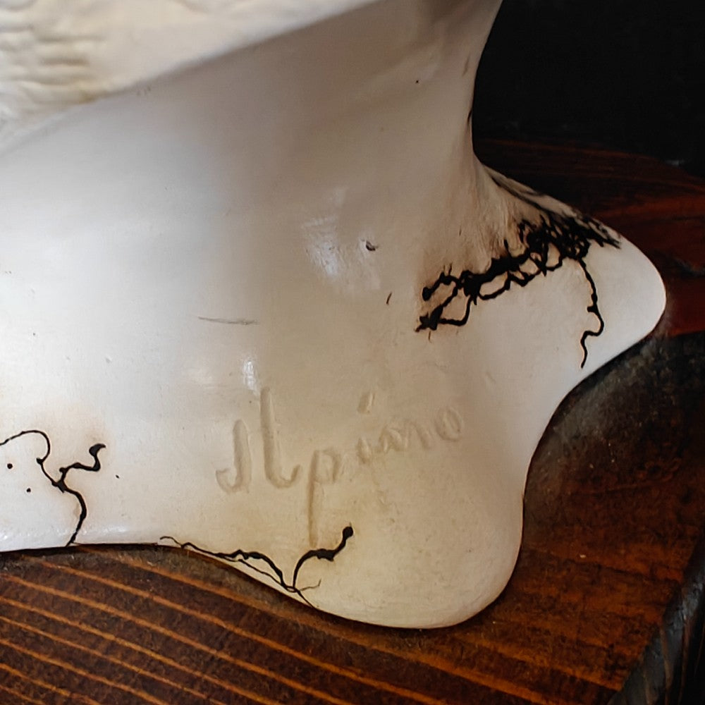 Horse hair ceramic bear head. Signed|13748