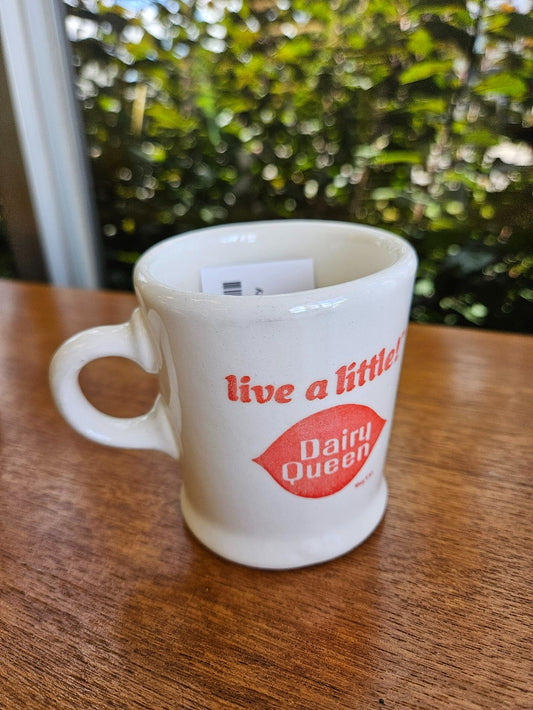 RARE Hycroft Vintage Dairy Queen Mug|8381