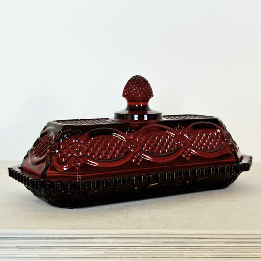 Avon Cape Code red glass butter dish|10954