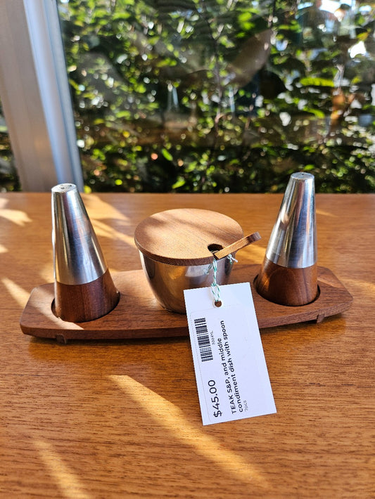 TEAK S&P, and middle condiment dish with spoon|10210