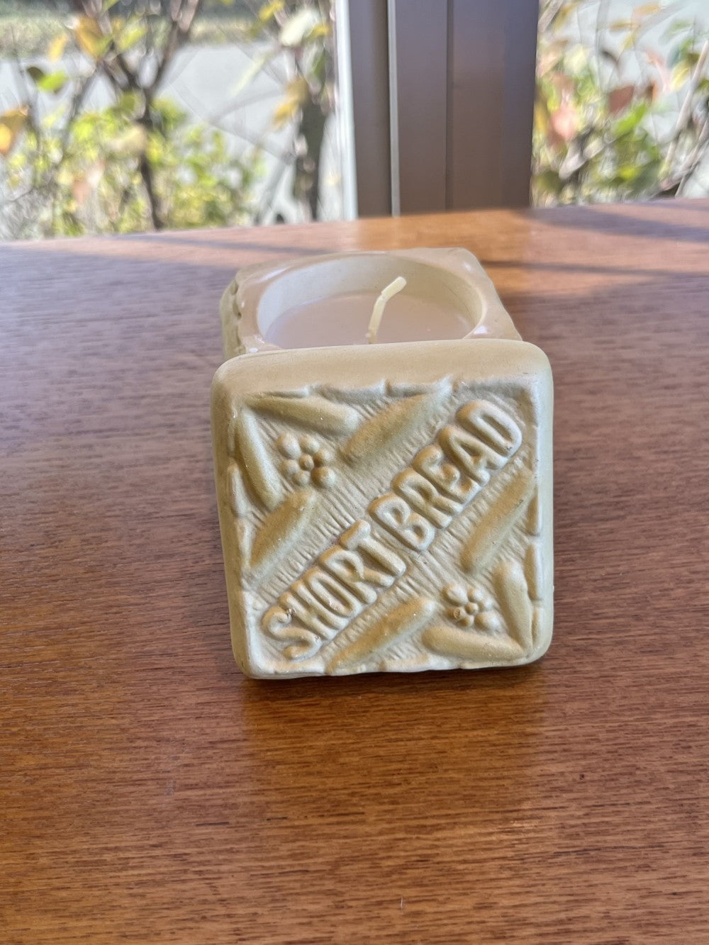 Holt Howard Shortbread Candle|10686