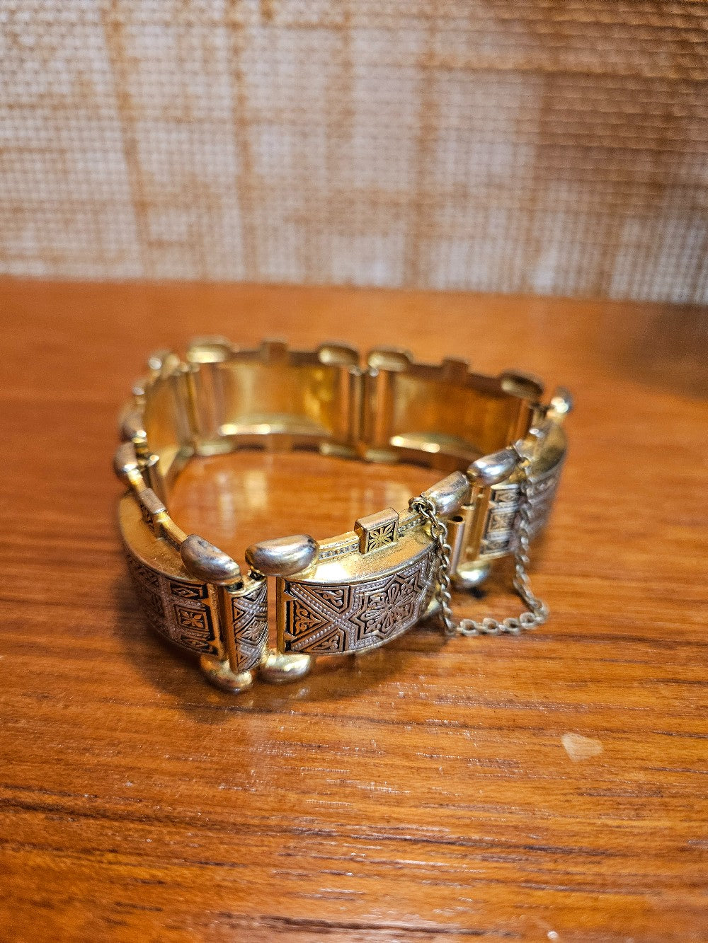 Vintage Spain Damascene Geometric Gold Link Bracelet|12876
